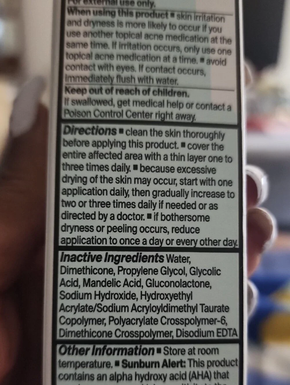 Neutrogena Evenly Clear Acne Exfoliant